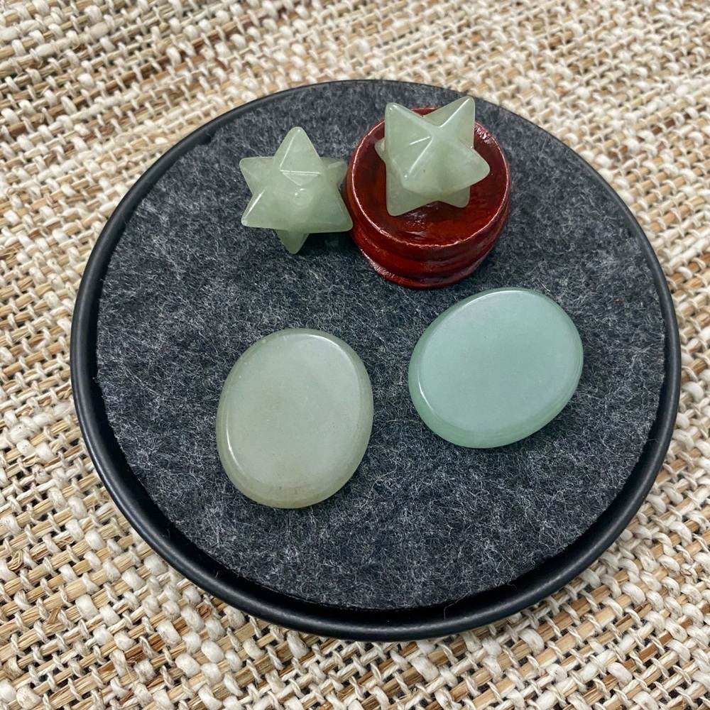 Green Aventurine - Picture 2 of 2